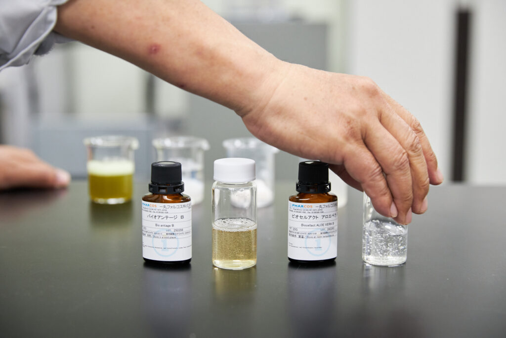 アロエベラエキスとクロレラエキス