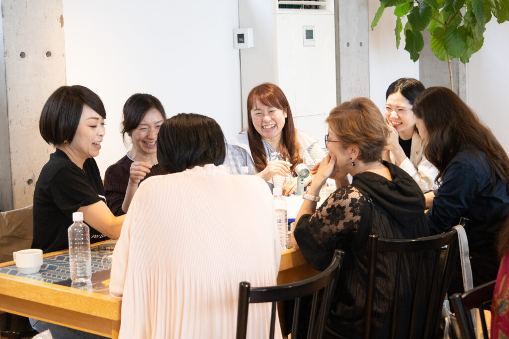 真剣に聞く皆さんの表情が印象的