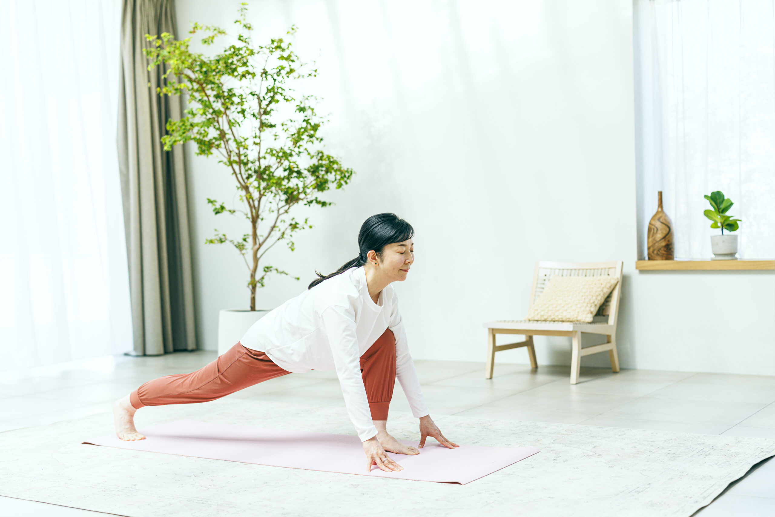 「今日はこれだけ」でいい。3分で整えるヨガ