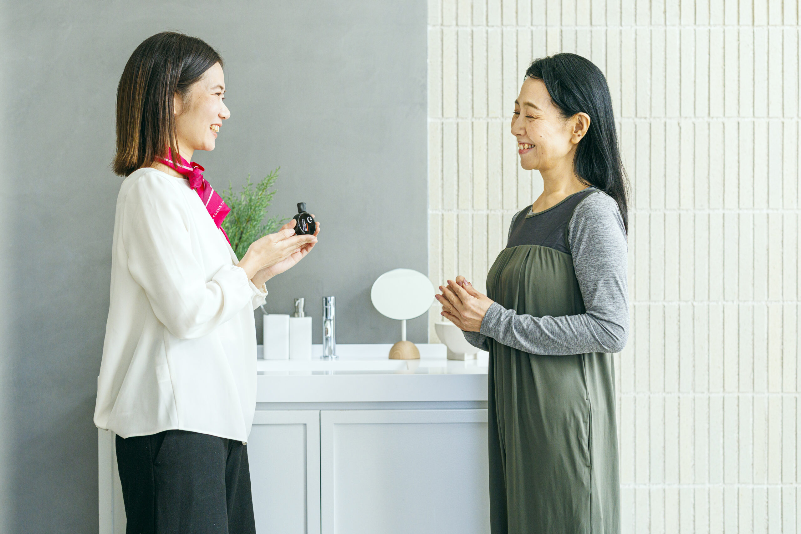 落とし方・入れ方を変えただけ。50代からの“効かせる”スキンケア